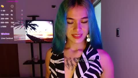   online show from March 6, 3:13 pm