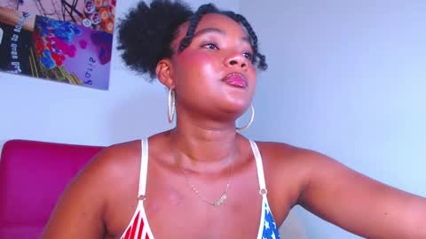 Snapshot of bella_adara1 chatting on February 8, 7:37 am CAMILA online show from February 8, 7:37 am