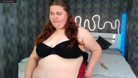 bella_blvack online show from May 2, 5:56 am