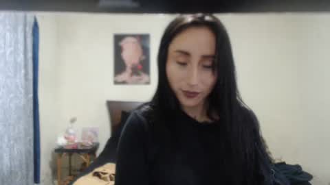 bella_luna34 online show from April 16, 4:30 pm