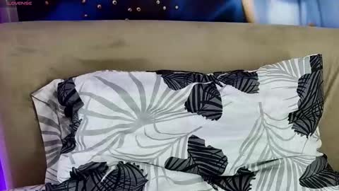 BELLA online show from February 8, 3:54 am