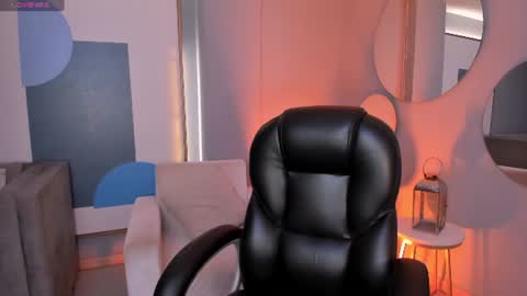 Snapshot of bellacarteer_ chatting on July 5, 10:50 pm Bella C online show from July 5, 10:50 pm