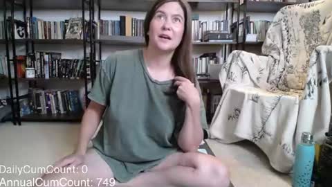 BellaStrange69 online show from July 23, 1:41 am