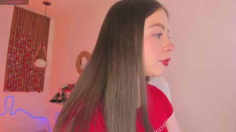 laukyubey             online show from May 28, 1:41 pm