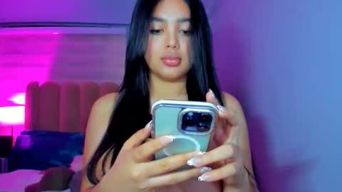 BelleBirkins online show from February 5, 1:05 pm