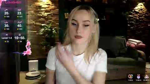 Snapshot of belle_vill chatting on September 10, 9:09 am Belle online show from September 10, 9:09 am