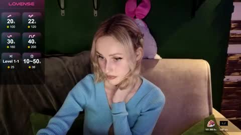 Snapshot of belle_vill chatting on December 21, 4:58 pm Belle online show from December 21, 4:58 pm