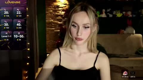 Snapshot of belle_vill chatting on January 7, 3:47 pm Belle online show from January 7, 3:47 pm