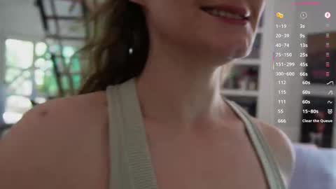 BELLE   online show from November 3, 3:30 am