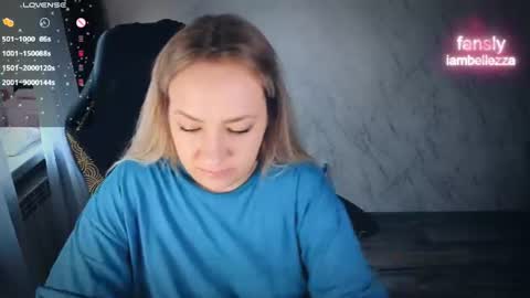 Snapshot of bellezza_ chatting on June 29, 5:46 pm Your Annabelle Wolf online show from June 29, 5:46 pm