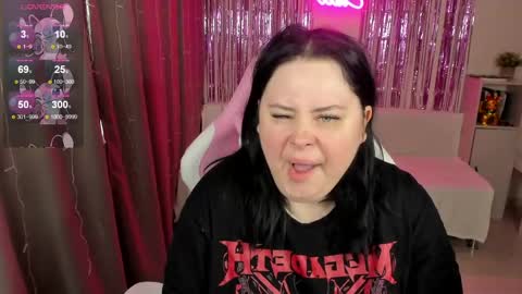 LinaBoo online show from April 21, 4:08 am