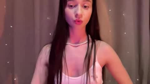beloved_lucy online show from May 9, 6:35 pm