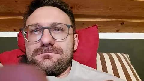 ben00189 online show from November 22, 11:37 pm