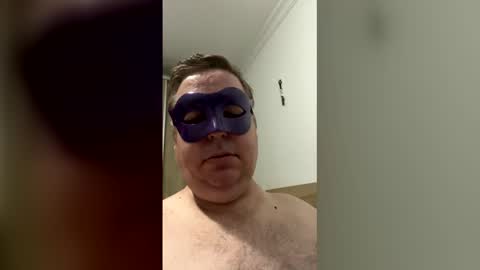 benjaminserranobarriga84 online show from May 25, 10:38 pm
