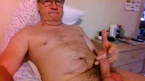 bennybutterfly007 online show from May 19, 9:04 am