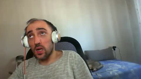 bentish online show from September 11, 10:48 am