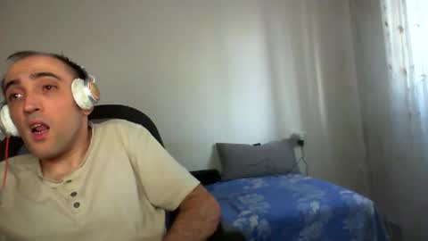 bentish online show from October 17, 1:46 pm