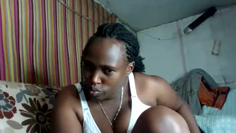 berrythighs online show from March 29, 9:04 pm