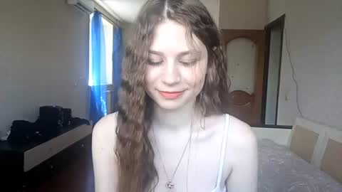 Leila online show from June 18, 9:09 am