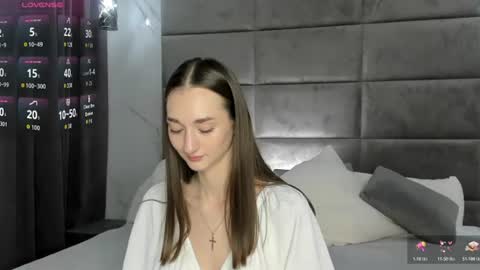 Snapshot of betty_watts chatting on June 16, 2:03 am Kelly online show from June 16, 2:03 am