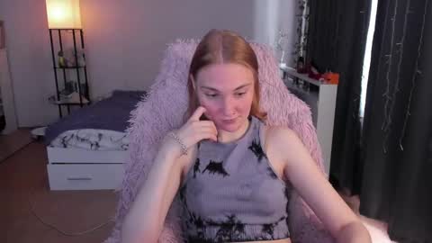 Dory make me happier online show from April 11, 3:55 am