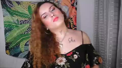 bettytaylor23 online show from January 14, 8:58 pm