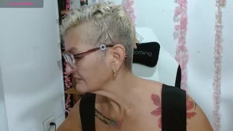 Snapshot of bety_cum3 chatting on July 14, 12:00 pm bibiana online show from July 14, 12:00 pm