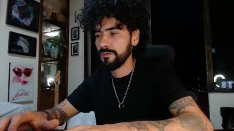 Snapshot of bhbroadcast chatting on February 28, 12:33 am bhbroadcast online show from February 28, 12:33 am