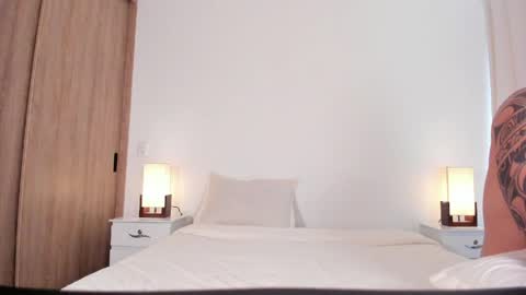 bianca and maxwell online show from April 19, 6:10 pm