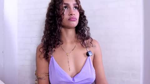 bianca_angel_ online show from July 10, 6:54 pm
