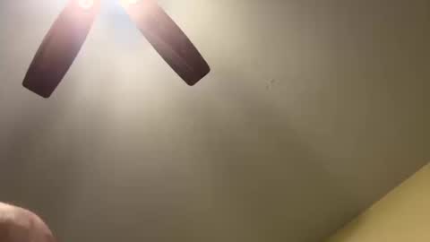 Snapshot of big535338 chatting on October 13, 2:44 am big535338 online show from October 13, 2:44 am