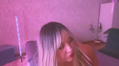 Eva online show from September 18, 8:27 am