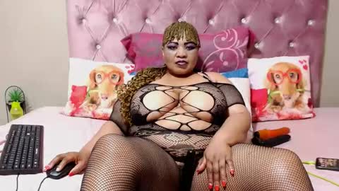 big_busty_ebony online show from July 16, 11:11 pm