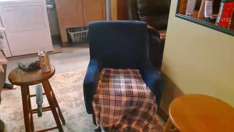 Straight Dave online show from February 10, 9:19 pm