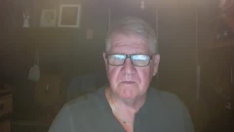 Snapshot of bigbeerdrinker1 chatting on November 5, 5:40 am bigbeerdrinker online show from November 5, 5:40 am