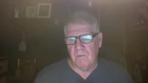 Snapshot of bigbeerdrinker1 chatting on November 12, 6:25 am bigbeerdrinker online show from November 12, 6:25 am