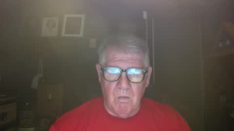 Snapshot of bigbeerdrinker1 chatting on March 26, 4:07 am bigbeerdrinker online show from March 26, 4:07 am