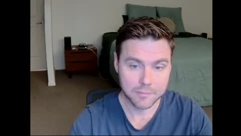 Snapshot of bigblueeyes9876 chatting on June 7, 1:10 am bigblueeyes9876 online show from June 7, 1:10 am