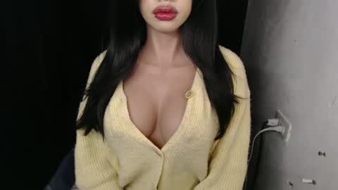 Jen online show from March 3, 6:08 am