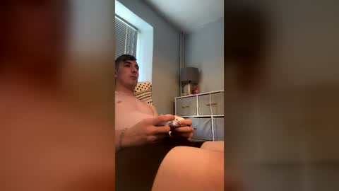 bigboytwink56 online show from July 2, 3:07 pm