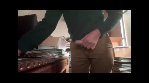 Snapshot of bigcock198111 chatting on November 10, 10:14 am bigcock198111 online show from November 10, 10:14 am