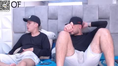 DAVID and JUAN online show from October 28, 2:04 am