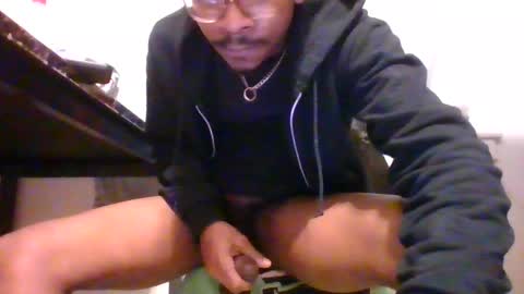 Snapshot of bigcockjohn36 chatting on January 10, 10:47 pm bigcockjohn36 online show from January 10, 10:47 pm