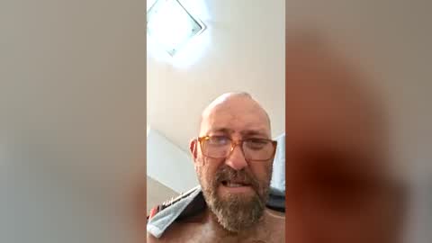 bigcocknu7 online show from August 2, 5:50 am