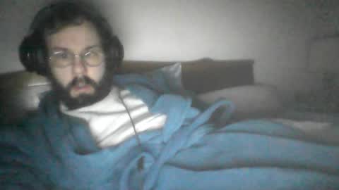 Snapshot of bigcookboy94 chatting on December 25, 2:13 pm bigcookboy94 online show from December 25, 2:13 pm
