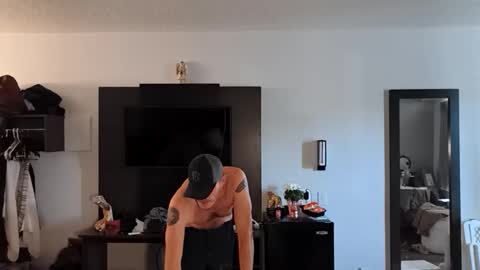 bigdickdaddy7201979564868 online show from April 9, 10:15 pm