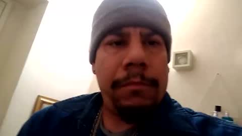 Snapshot of bigdickvalle520 chatting on December 16, 8:41 am The Brown Recluse 520 ..Isaac V Martinez on YouTube...and Bigdickvalle520 on IG my Cock is hungry shhhh my BM IS IN HOUSEh online show from December 16, 8:41 am