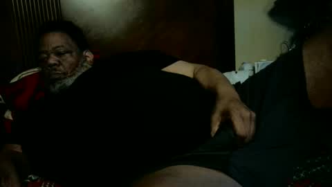 biggyscorpio online show from February 6, 9:45 am