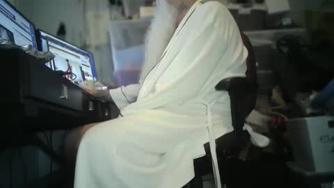 bigjeff01 online show from March 22, 1:58 pm