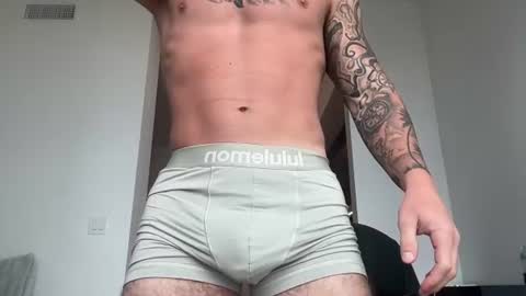 Snapshot of bigjonnnnnn chatting on July 6, 8:00 pm BIGJONNNNN online show from July 6, 8:00 pm